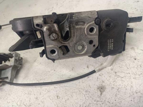 SERRURE DE PORTE AVANT GAUCHE CITROEN BERLINGO/ PEUGEOT PARTNER 2008-2018 - Vue 3